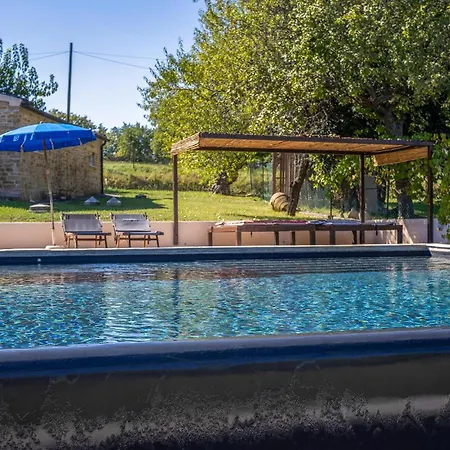 Stunning In With Outdoor Swimming Pool Vakantiehuis Serra San Quirico